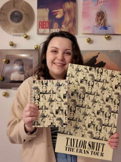 It's giveaway time!
Win a handmade Taylor Swift Eras Tour themed notepad ✨I've been getting crafty, upcycling an eras tour VIP box into a themed notepad which I'm giving away to one follower!To Enter:
1. Like this post
2. Follow @mali.and.m.e
3. Tag a Swiftie friend below!
(more tags = more entries)Open to all UK residents. Meet me at midnight on January 22nd 2026 for the closing deadline. Giveaway in no way affiliated, sponsored, endorsed or administered with Taylor Swift, TAS Rights Management, Instagram or Meta. Winner will be chosen at random and notified via a DM from this account. Giveaway prize is one handmade notebook, which will be posted to you.VD: Several photos of Imali, a white woman with brown curly hair, standing against a wall of vinyl records. She is holding an Eras Tour VIP Box, and a notebook made from it by hand.