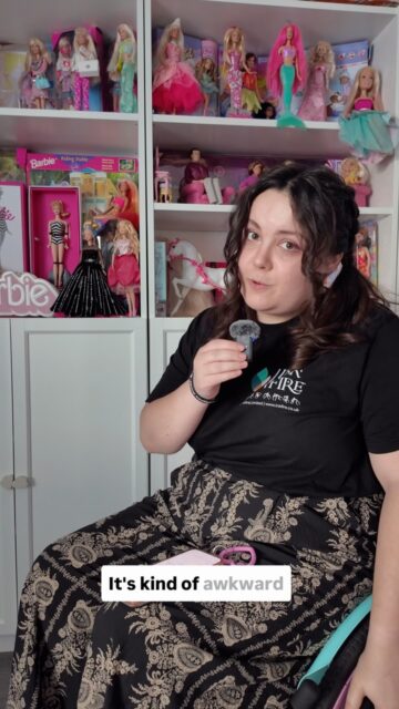 I might’ve leant a little too hard into my love of BBC Watchdog with this one - but @monzo you really do need to fix this issue.VD: A white woman, with braided brown hair wearing a black top. She is sitting in her pink and blue wheelchair, talking into a microphone. At one point the video cuts to the beginning of the early-2000s BBC Watchdog
